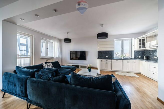 Mieszkanie 103 m2 i dwa garaże Jeżyce