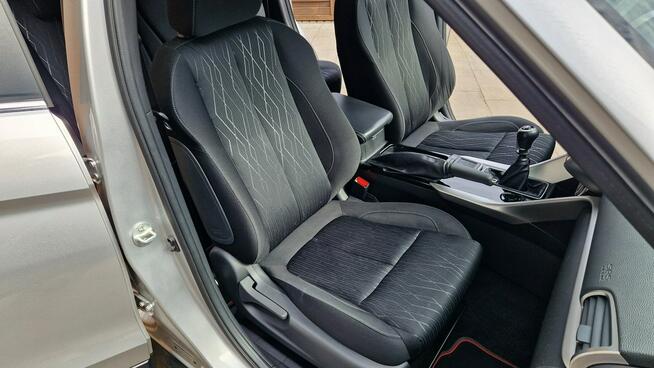 Mitsubishi Eclipse Cross lift, SUV, stan BDB, bogate wyposażenie, BEZWYPADKOWY % GWARANCJA %