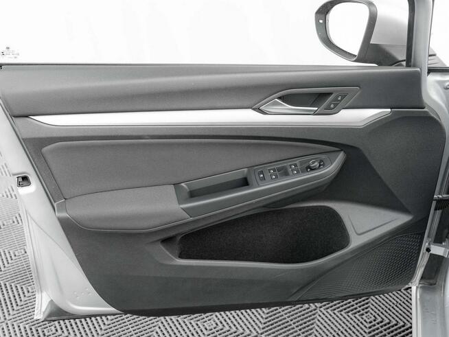 Volkswagen Golf 1.5 TSI Life Ambient Podgrz.f I kier Cz.park LED Salon PL VAT23%