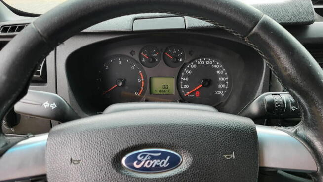 Udział 1/2 - samochód FORD TRANSIT
