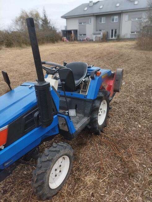 Koszenie trawy porządkowanie działek rębak glebogryzarka