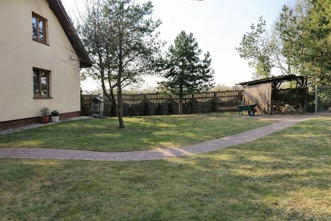 Dom wolnostojący na dużej działce w poł. części Piotrkowa