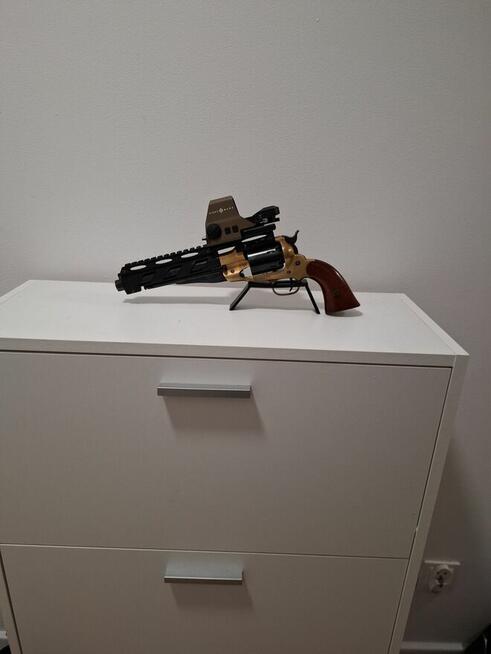 Sprzedam broń czarnoprochową remington new texas kal 44