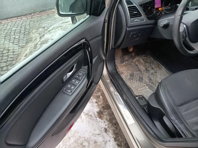 Syndyk sprzeda samochód Renault Laguna