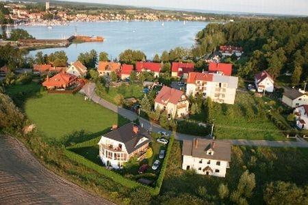 Mikołajki, komfortowy pensjonat położ. ok. 200 m od jeziora