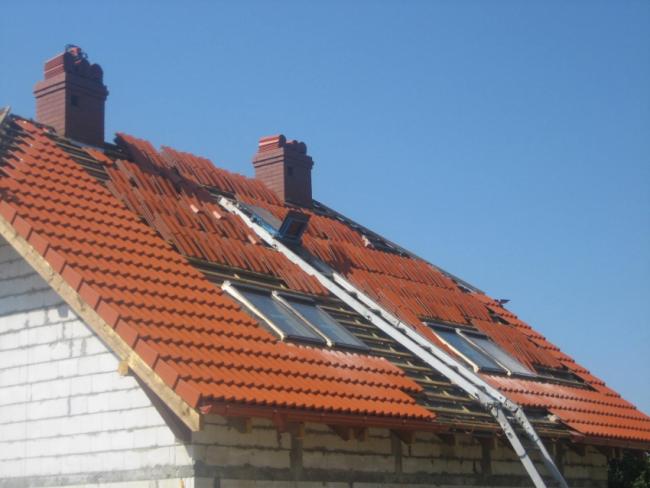 DEMONTAŻ I UTYLIZACJA AZBESTU - WYKONAWSTWO POKRYĆ DACHOWYCH