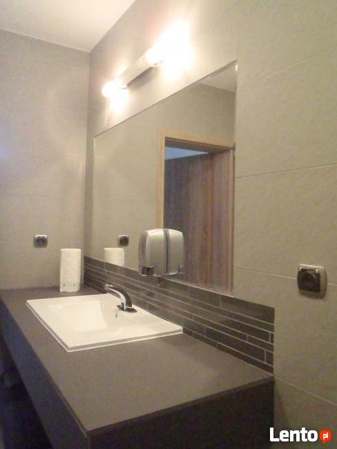 POKOJE Z ŁAZIENKAMI