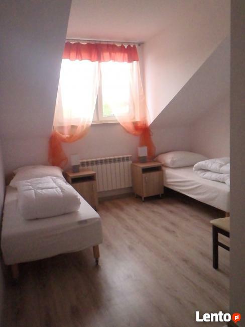 POKOJE Z ŁAZIENKAMI