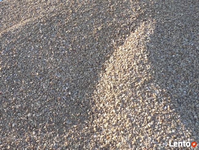 Przesiewana Ziemia ogrodowa Transport