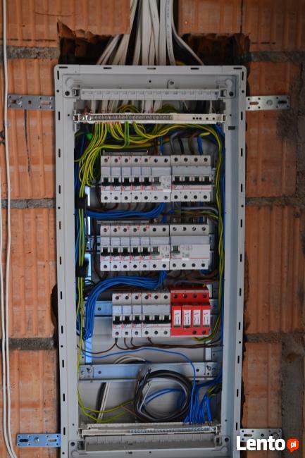 INSTALACJE ELEKTRYCZNE, ELEKTRYK 24h remonty, adaptacje.