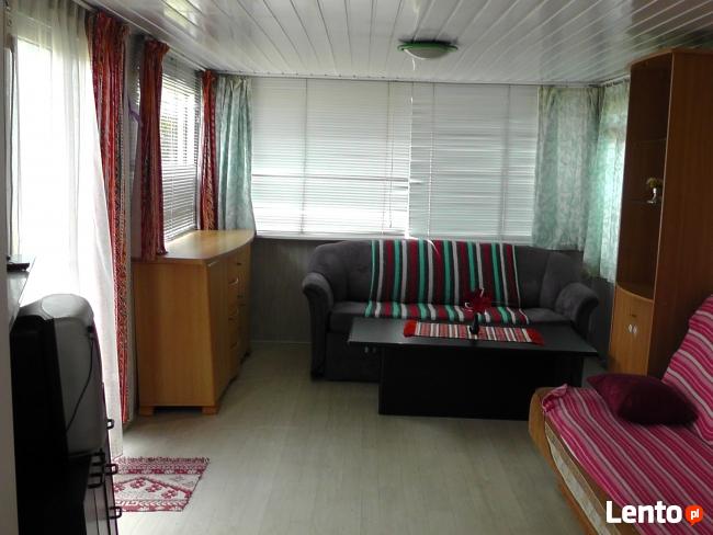 NOCLEGI NAD MORZEM 883132983