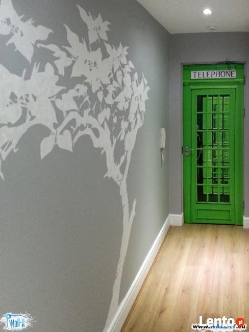 Naklejka angielska budka telefoniczna Naklejki na drzwi