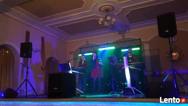 Zespół Muzyczny Maxis. Oprawa Muzyczna Imprez Okolicznościow