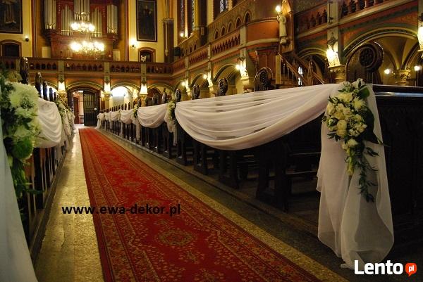dekoracja kościoła na ślub