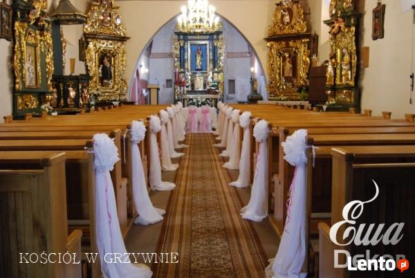 dekoracja kościoła na ślub