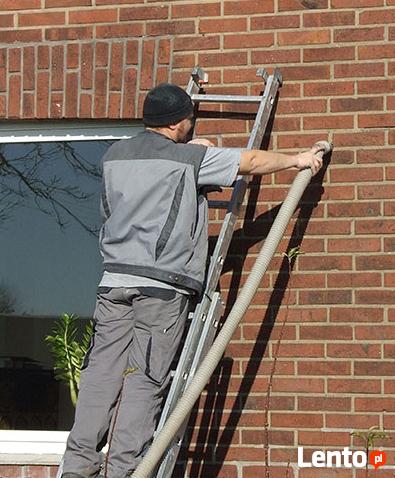 Wdmuchiwanie granulatu ocieplenie stropodachu poddasza