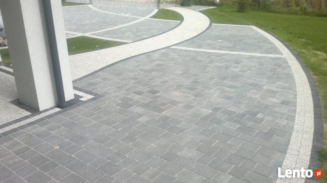 Układanie kostki brukowej,granitowej - schody,tarasy, itp.