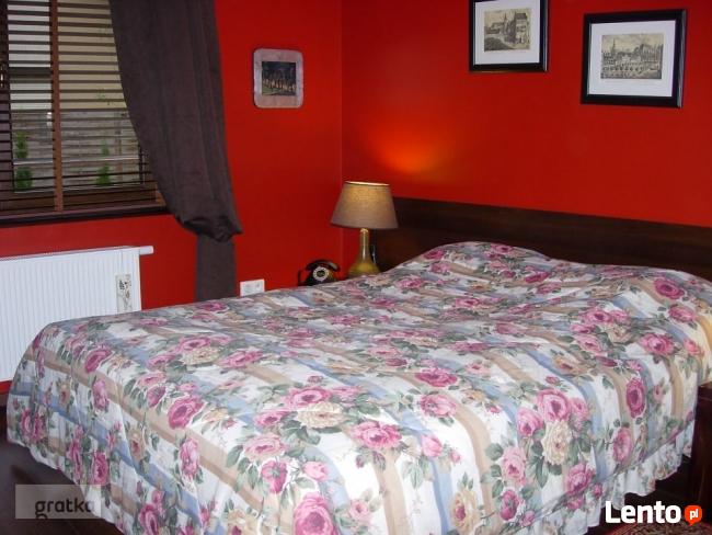 Dom jednorodzinny z pokojami gościnnymi