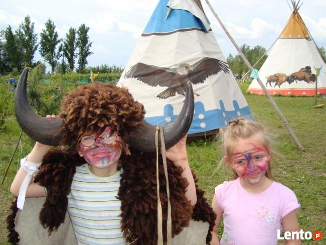 PRACA DLA ANIMATORA W WIOSCE INDIAŃSKIEJ POCAHOTAS