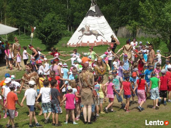 PRACA DLA ANIMATORA W WIOSCE INDIAŃSKIEJ POCAHOTAS