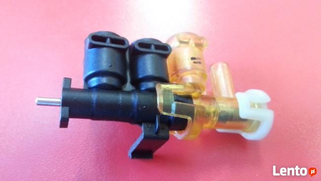 Ekspres ciśnieniowy ZELMER 19bar cm4003als - zawór cisn.