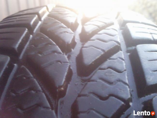 Ładne dwie opony całoroczne