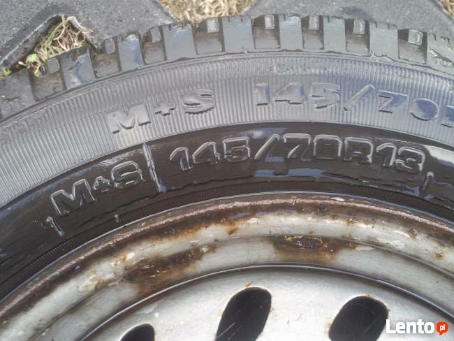 Ładne koła wielosezonowe do Fiata czinkłaczento