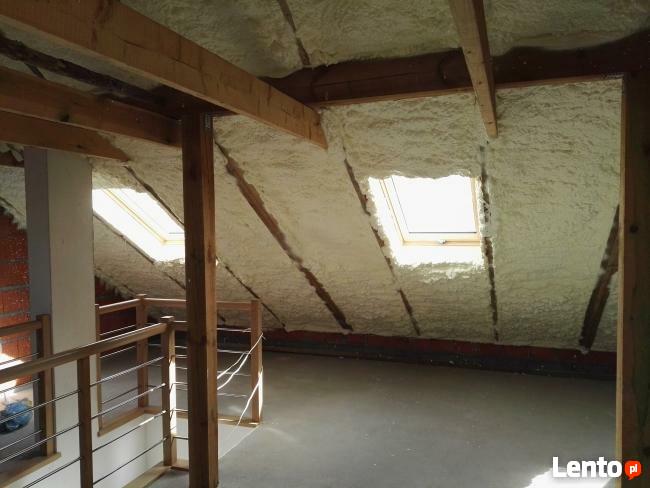 OCIEPLANIE PODDASZA, DOCIEPLANIE BUDYNK, IZOLACJA PIANKĄ PUR