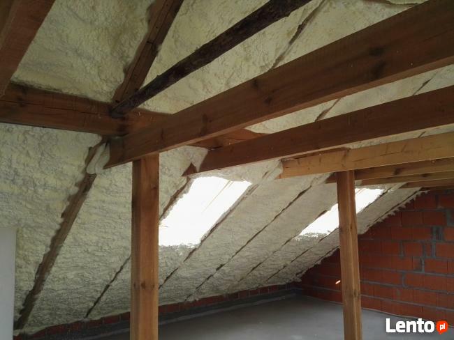 OCIEPLANIE PODDASZA, DOCIEPLANIE BUDYNK, IZOLACJA PIANKĄ PUR
