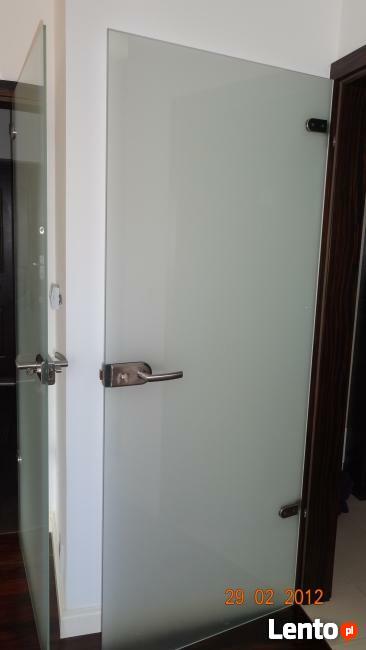 lustra drzwi szklane balustrady kabiny prysznicowe szkło