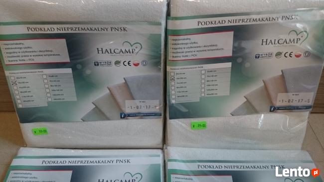 Podkład 70x100cm nieprzemakalny PNSK Halcamp