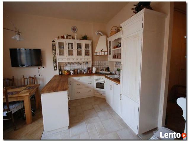 Kuchnie na wymiar, prowansalskie, angielskie