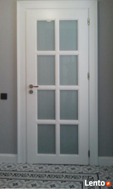 Drzwi białe wewnętrzne