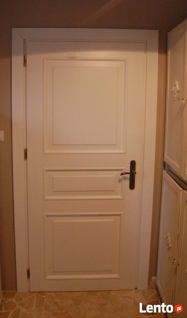 Drzwi białe wewnętrzne