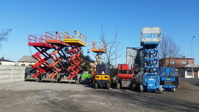 Usługi podnośnikiem wynajem podnośników nożycowe terenowe