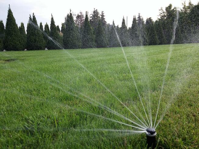 Ogrody, systemy nawadniające, nawadnianie, nawodnienia