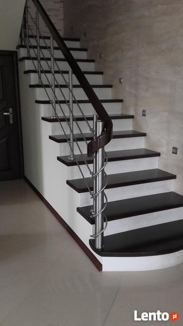 Schody białe, Warszawa