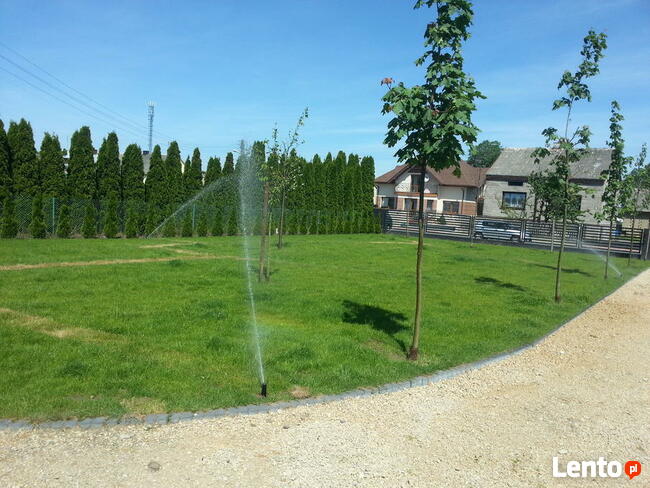 Nawodnienia, systemy nawadniające, trawniki