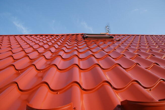 Natryskowe malowanie dachów