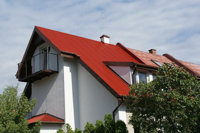 Natryskowe malowanie dachów