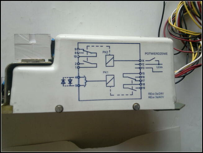 Przekaźnik separujący obwody iskro i nieiskrobezpieczne RExi