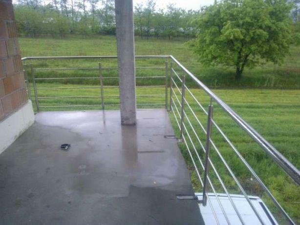 Barierki ze stali nierdzewnej