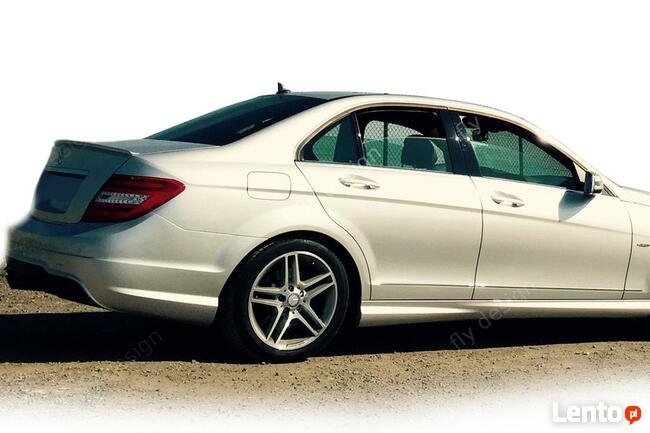 Spoiler Mercedes C W204 tylny czarny