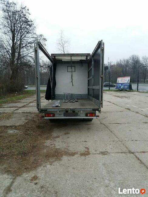 TRANSPORT PRZEPROWADZKI KOMPLEKSOWE