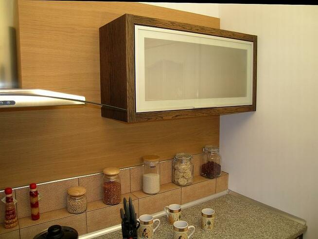 Sprzedam zestaw szafek kuchennych