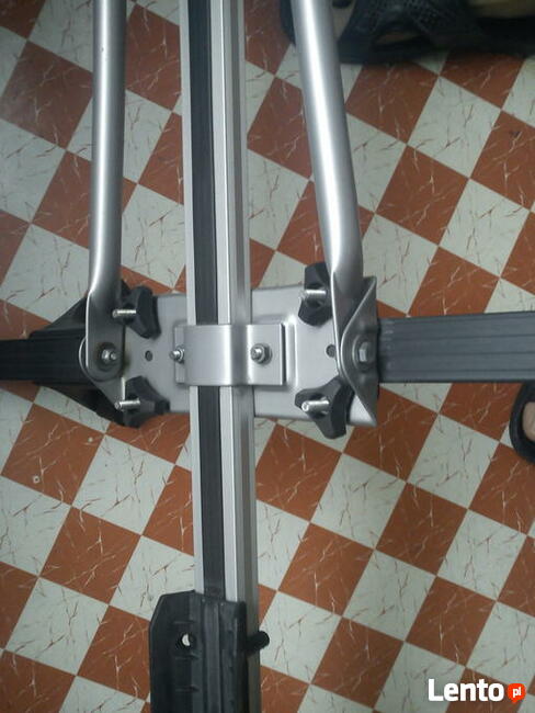 Bagażnik samochodowy na dach na rowery