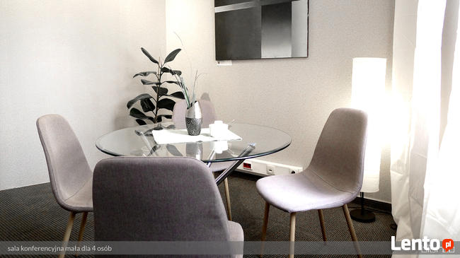 Biuro serwisowane w centrum Warszawy. Niezależne pokoje.