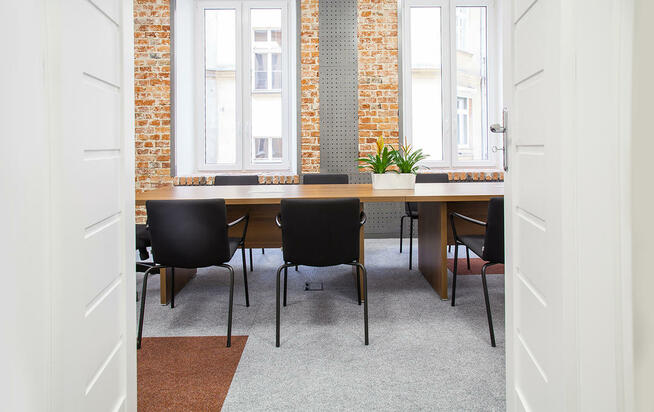 Nowoczesna sala konferencyjna-Piotrkowska-centrum Łodzi