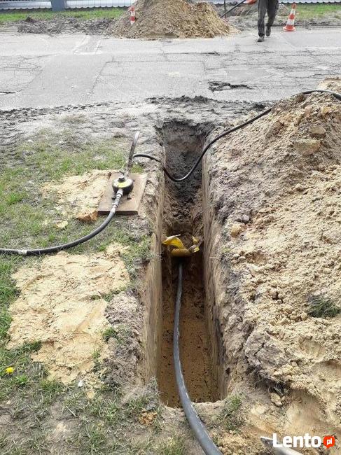 MINIKOPARKA PRZECISKI KRETEM przebicia pod drogami kostką