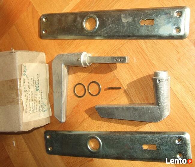 KLAMKI DRZWI BRAMOWA WROTOWA Z SZYLDEM 90mm NA KLUCZ Uniwers